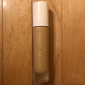 Fenty Beauty by Rihanna Matte Foundation
